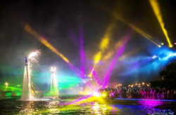 黑白直播体育app官方下载,世界杯夜晚烟花秀点亮城市天空